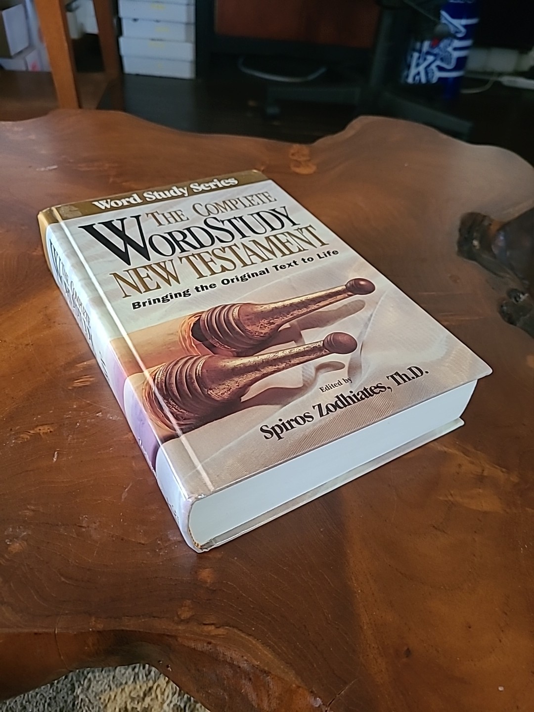 The Complete Word Study New Testament, Edited By Spiros Zodhiates, Th.D.