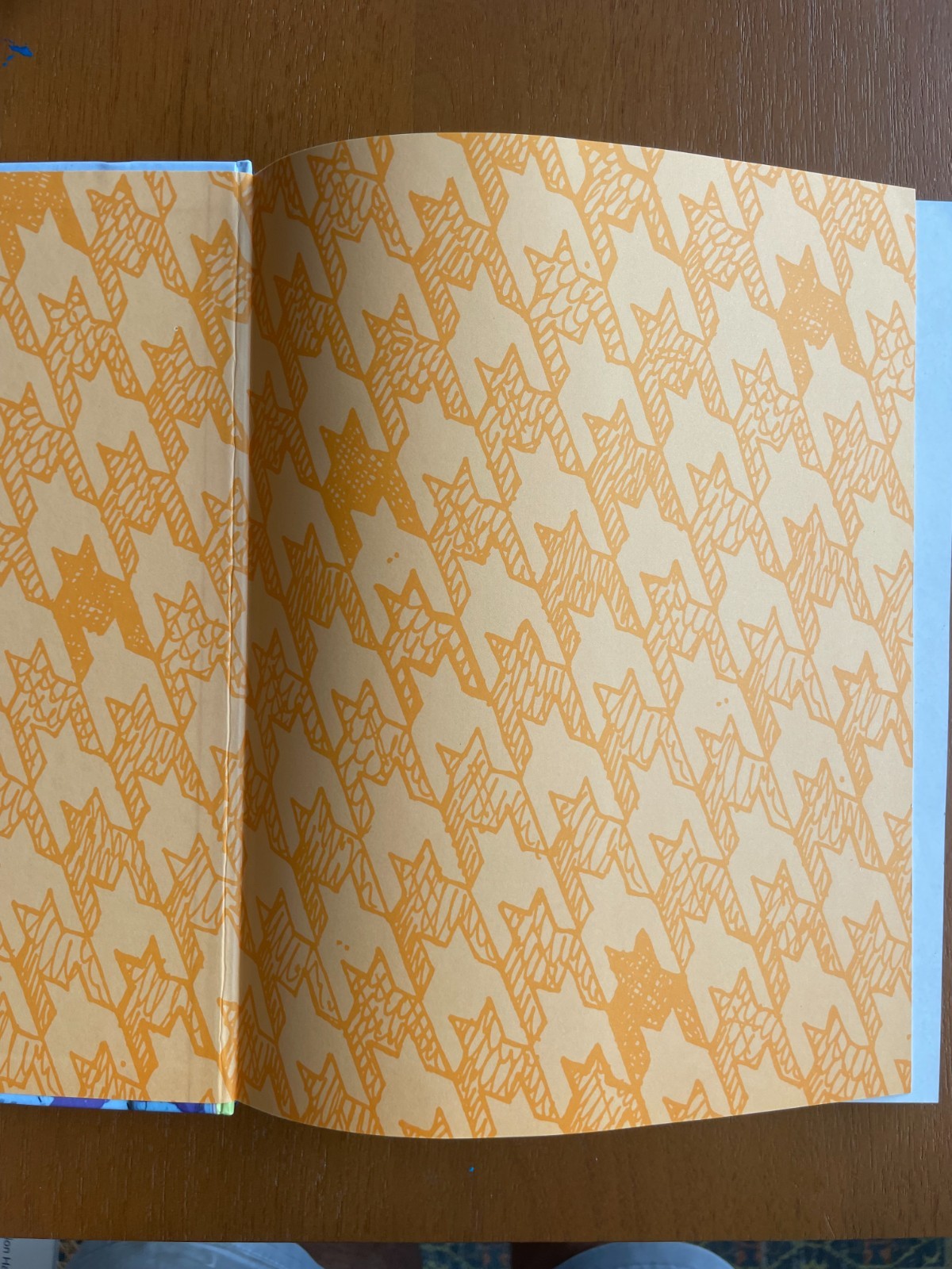 Graphic Clay: Ceramic Surfaces …. – Hardcover