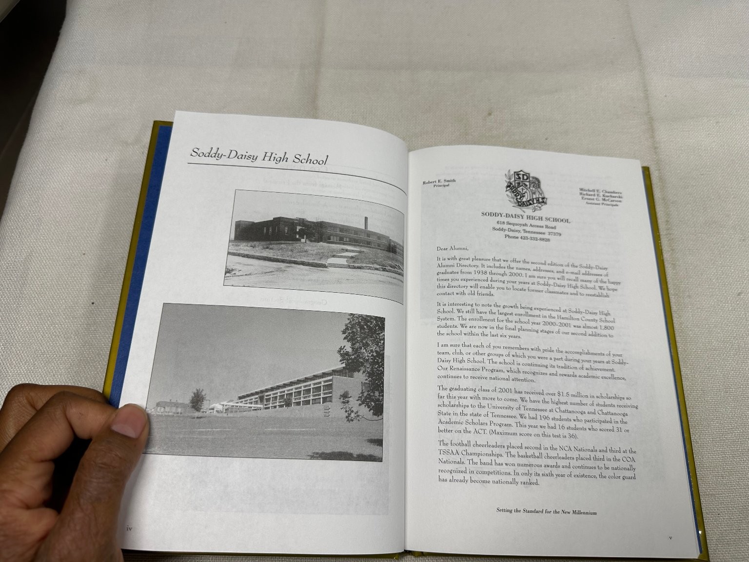 Soddy-Daisy High School 2001 Alumni Directory Harris Publishing Company