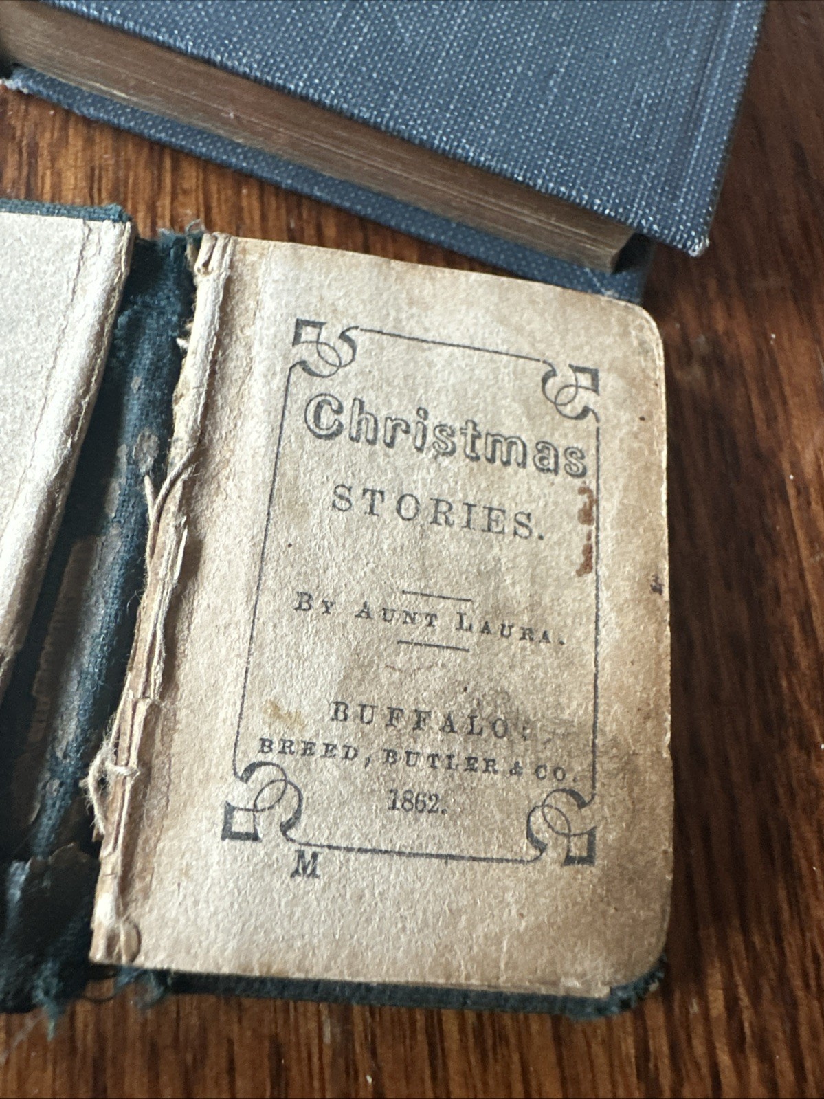 Antique Mini Books Daily Food For Christians, The Little Bible, Christmas Storie