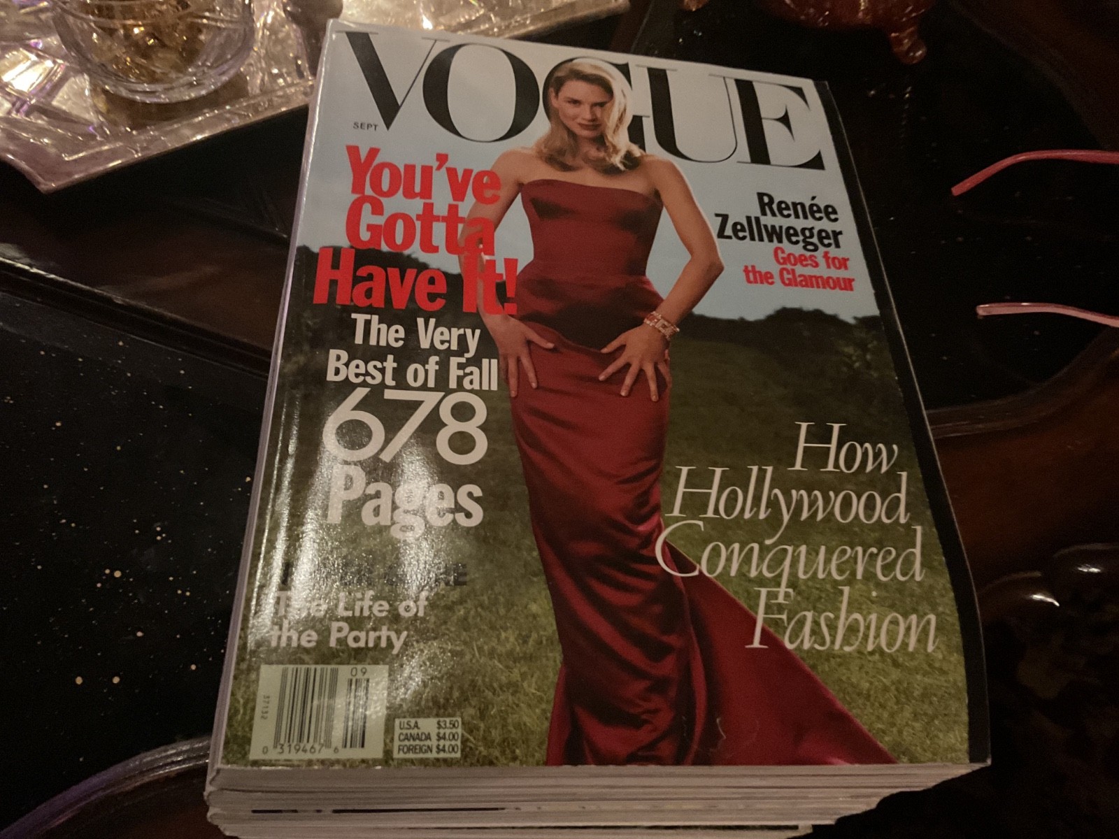 VOGUE MAGAZINE SEPTEMBER 1998 RENEE ZELLWGER, LIKE NEW