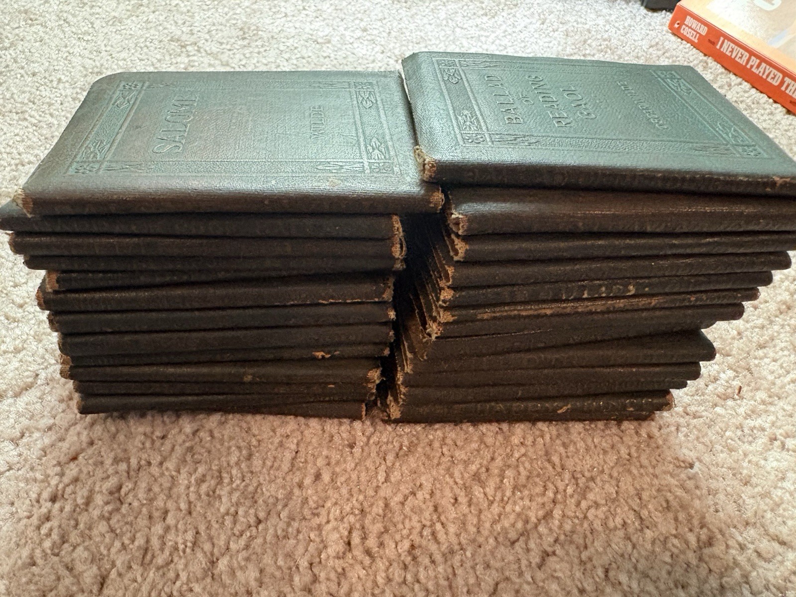 26 Antique Little Leather Library Mini Books Lot Wilde Dickens Stevenson