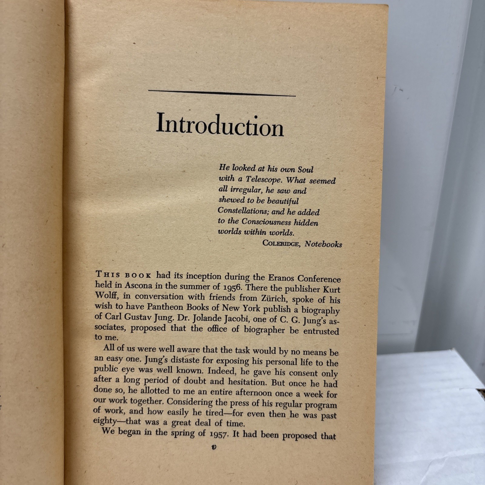 MEMORIES, DREAMS, REFLECTIONS- C. G. JUNG 1965 VINTAGE BOOKS EDITION 394-70268-9