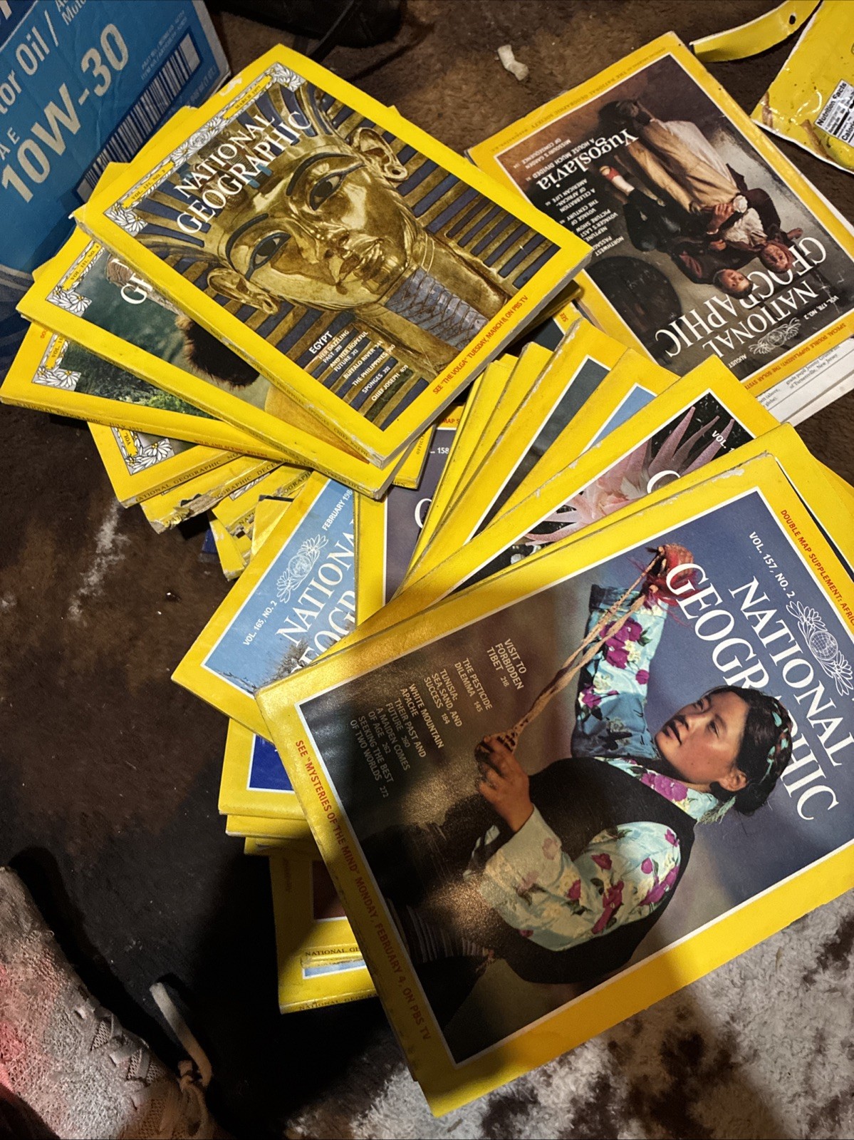 Lot 8 Vintage National Geographic Magazine Random Pick 1960s- 1980s No duplicate