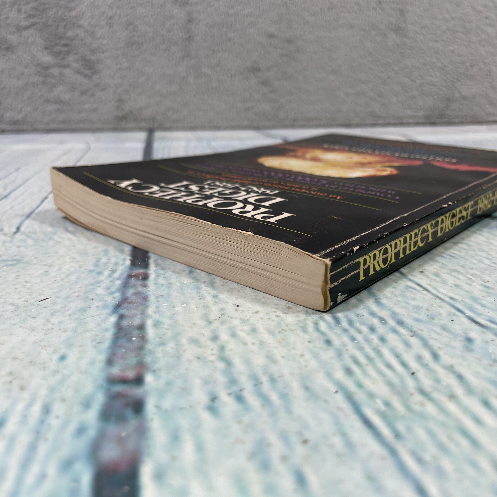 Prophecy Digest 1982-1983 Daniel Calk 1st Ed. Paperback Book Bible World Affairs