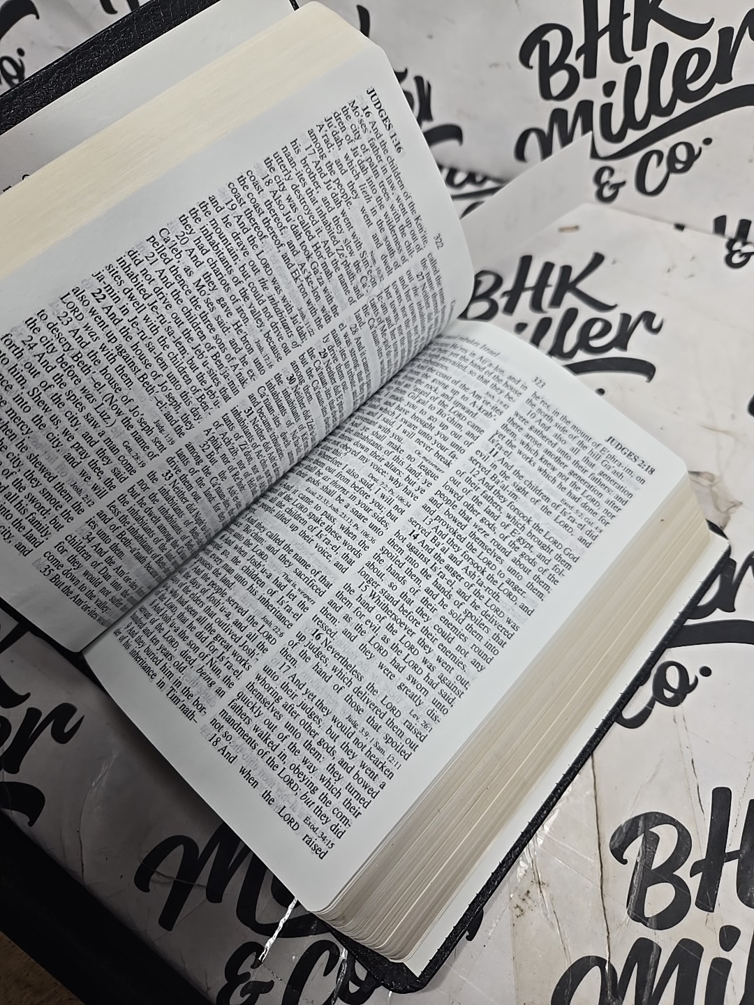 Holy Bible KJV King James Version Compact Edition Holman