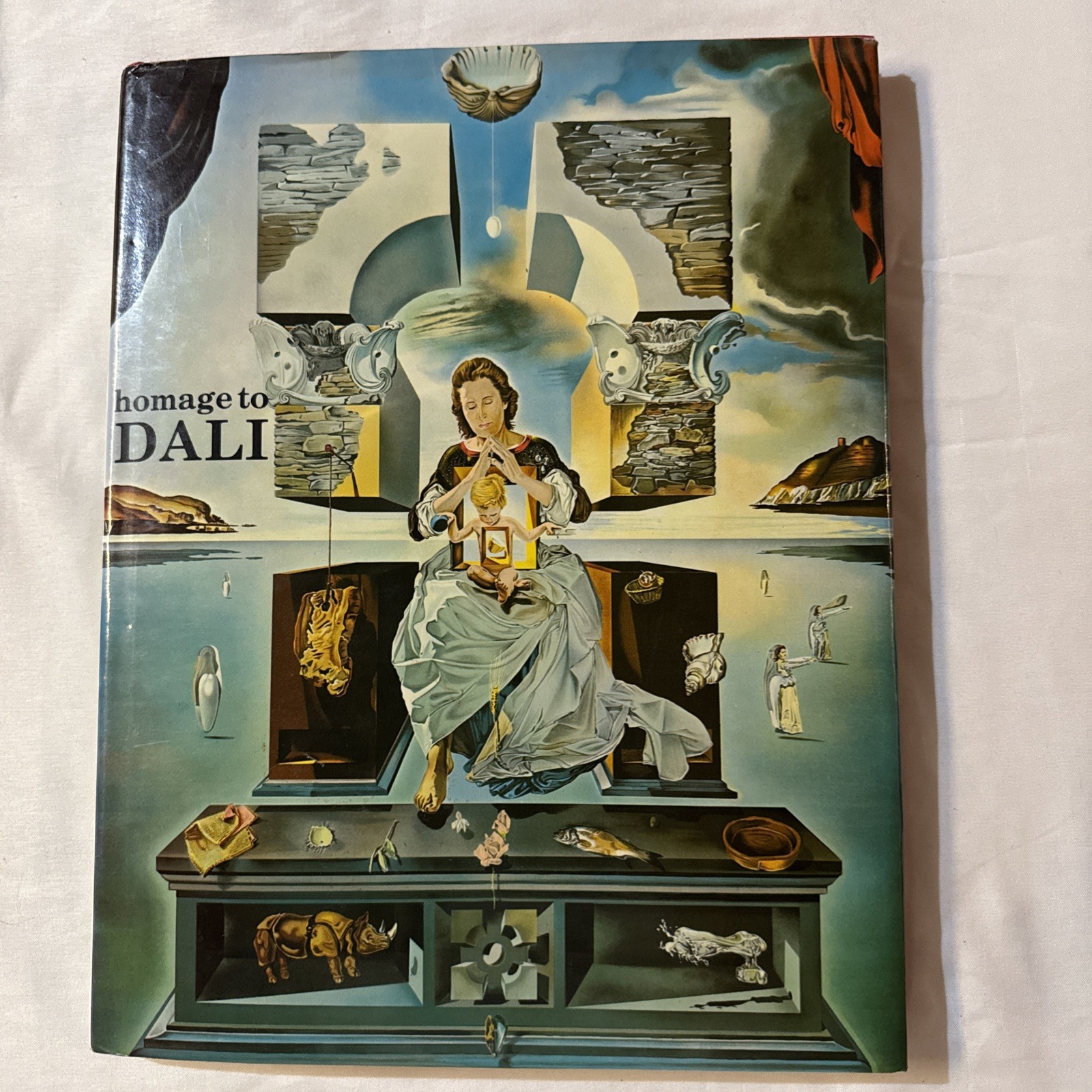 Homage To Dali Special Issue of the XXeme Siecle by 1980 W/Original dust cover