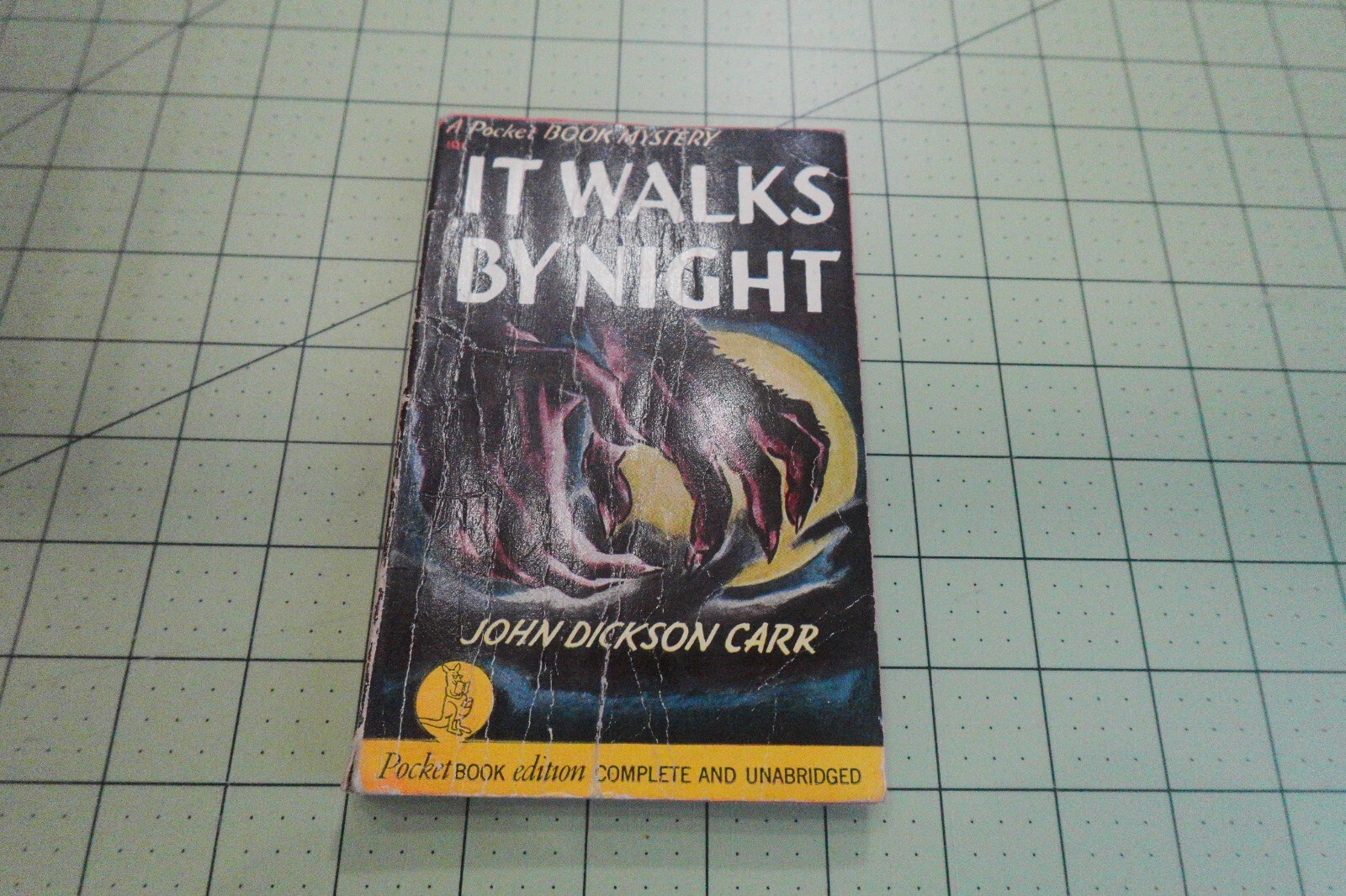 John Dickson Carr IT WALKS BY NIGHT Pocket Books 101 9th printing 1944