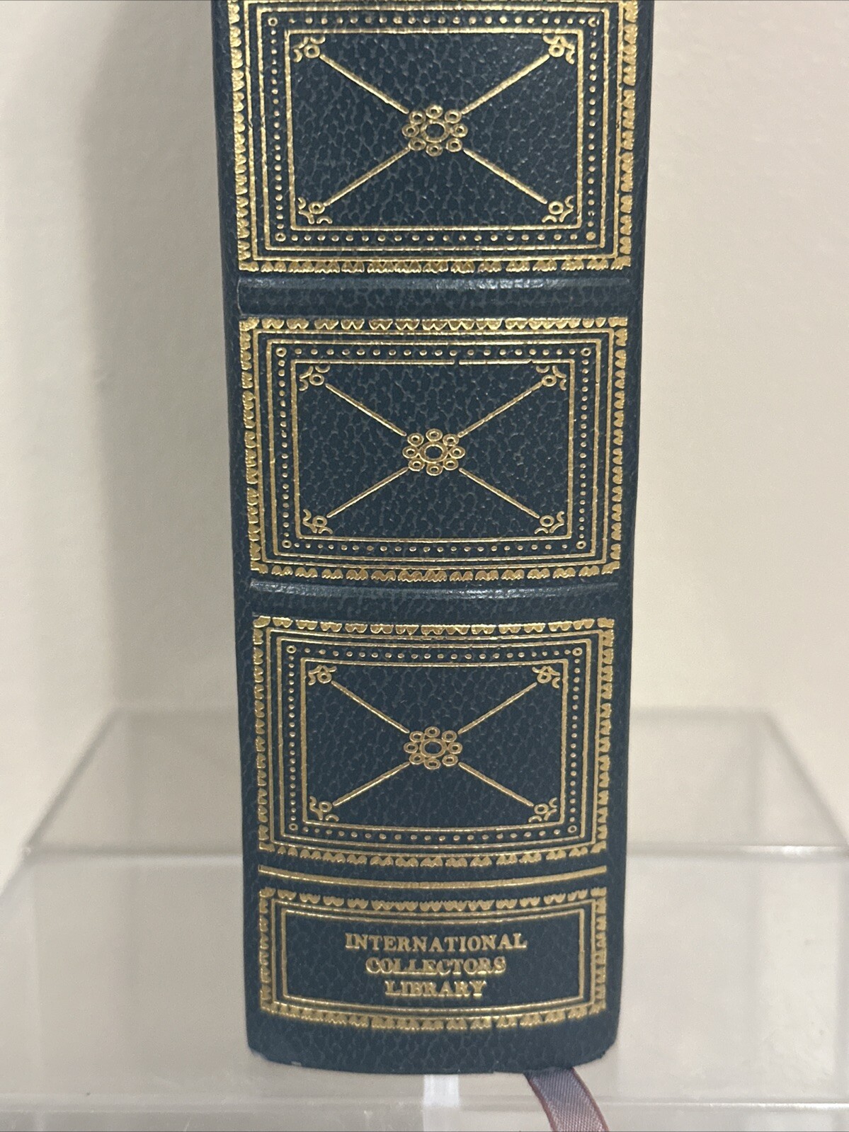 Vanity Fair Thackeray, International Collerctors Library, Leather Like, Book VTG