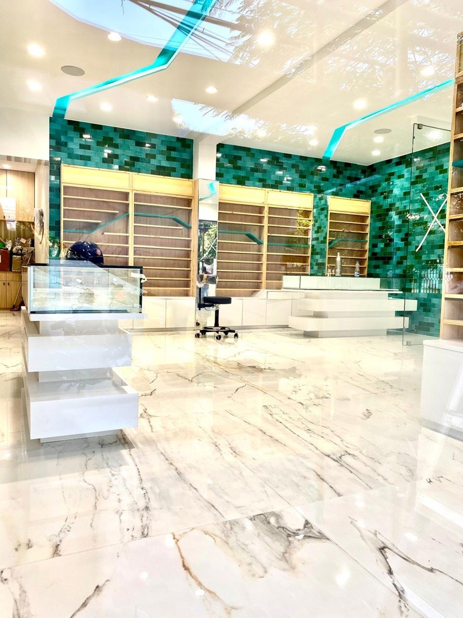 Luxury showroom space